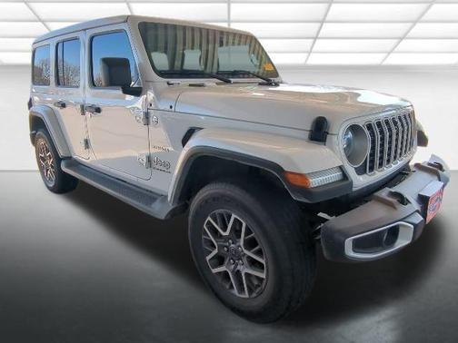 2024 Jeep Wrangler 4-Door Sahara 4x4