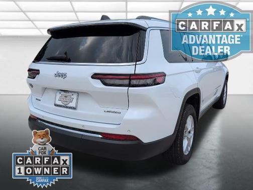 2023 Jeep Grand Cherokee L Laredo