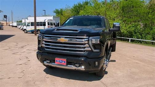 2025 Chevrolet Silverado 3500 High Country
