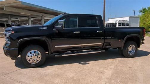 2025 Chevrolet Silverado 3500 High Country