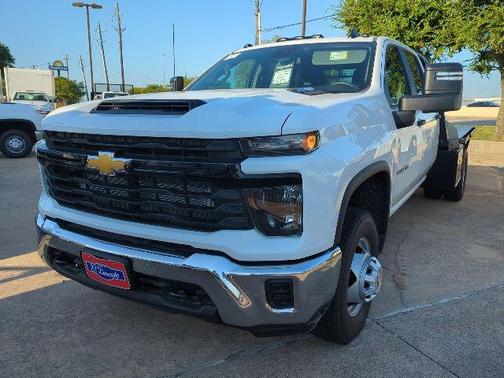 2025 Chevrolet Silverado 3500 WT