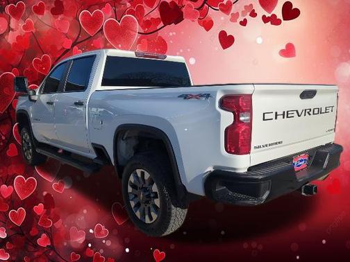 2022 Chevrolet Silverado 2500 Custom