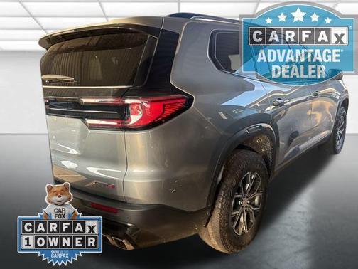 2024 GMC Acadia AWD AT4