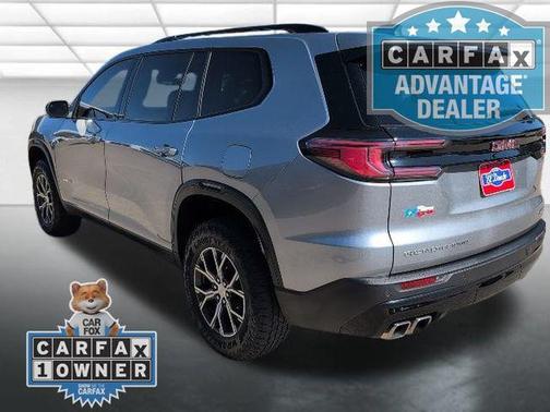 2024 GMC Acadia AWD AT4
