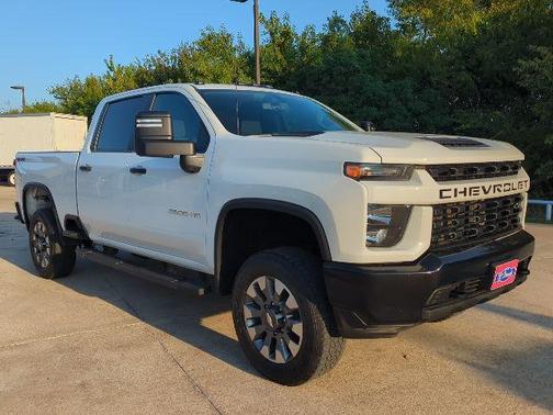 2022 Chevrolet Silverado 2500 Custom