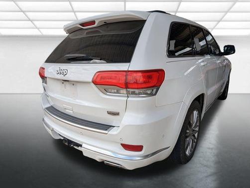 2017 Jeep Grand Cherokee Summit