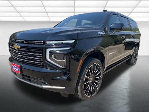2025 Chevrolet Suburban 4WD High Country