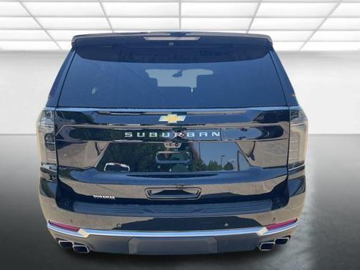 2025 Chevrolet Suburban 4WD High Country