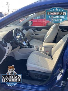 2022 Nissan Rogue Sport SV