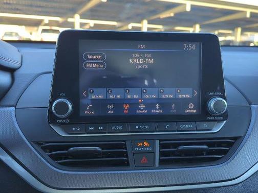 2024 Nissan Altima SR FWD