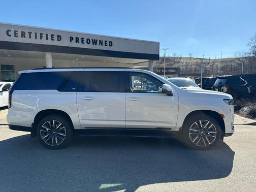 2021 Cadillac Escalade ESV Sport