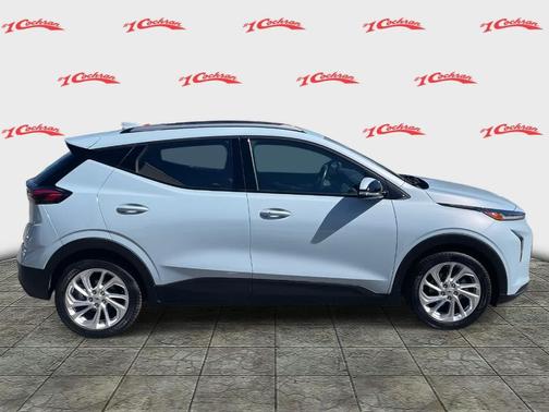 2023 Chevrolet Bolt EUV LT