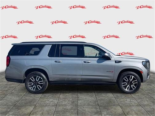 2023 GMC Yukon XL AT4