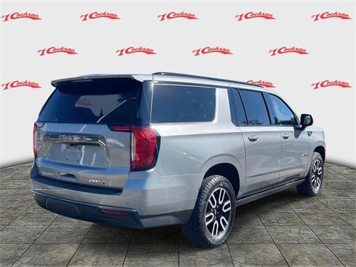 2023 GMC Yukon XL AT4