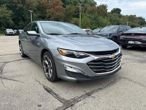 Sterling Gray Metallic 2024 Chevrolet Malibu LT