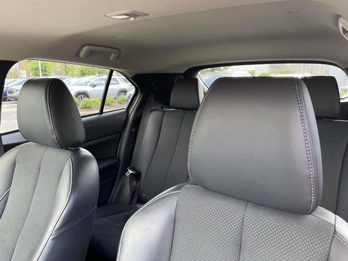 Diamond Red 2024 Mitsubishi Eclipse Cross SE