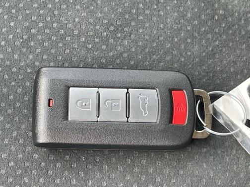 Diamond Red 2024 Mitsubishi Eclipse Cross SE