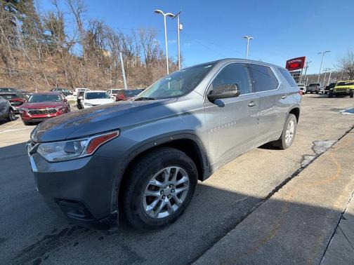 2021 Chevrolet Traverse LS