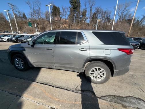 2021 Chevrolet Traverse LS