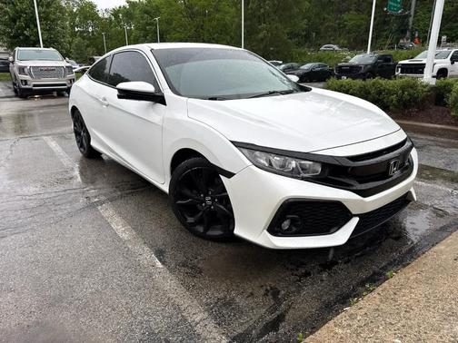 White 2017 Honda Civic Si