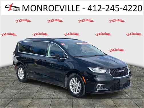 2022 Chrysler Pacifica Touring-L