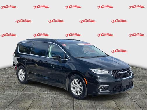 2022 Chrysler Pacifica Touring-L