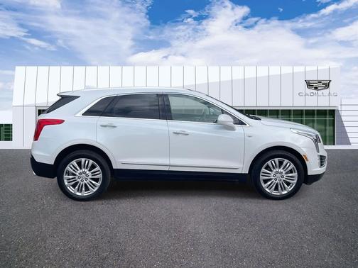 2017 Cadillac XT5 Premium Luxury