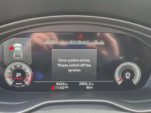 Chronos Gray Metallic 2023 Audi Q5 45 S line Prestige