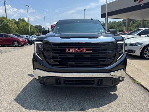 2023 GMC Sierra 1500 Pro