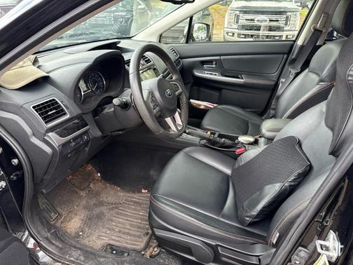 Crystal Black Silica 2016 Subaru Crosstrek 2.0i Limited