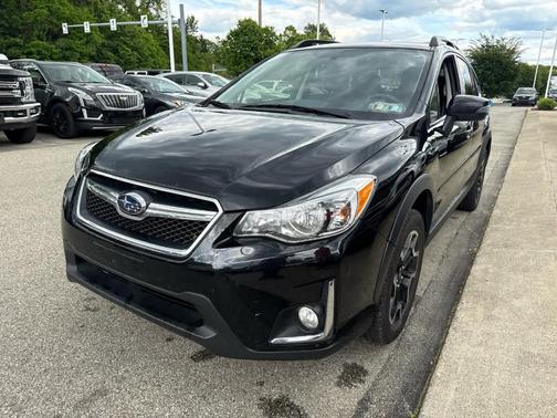 Crystal Black Silica 2016 Subaru Crosstrek 2.0i Limited