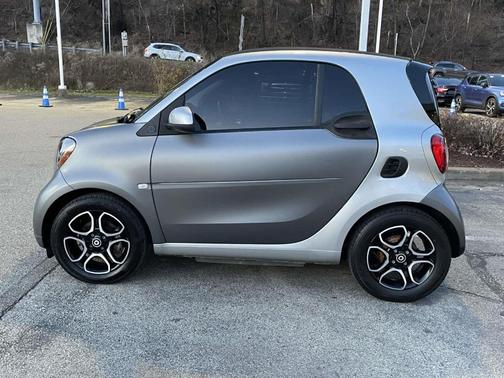 2019 smart EQ ForTwo Passion
