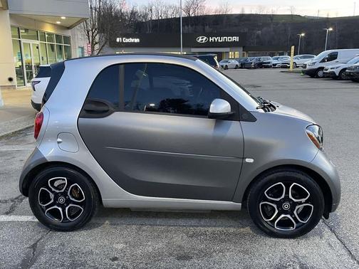 2019 smart EQ ForTwo Passion