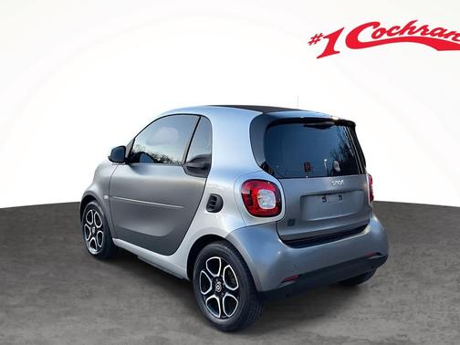 2019 smart EQ ForTwo Passion