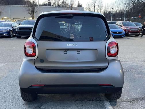 2019 smart EQ ForTwo Passion