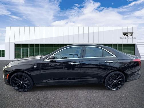 2023 Cadillac CT4 Luxury