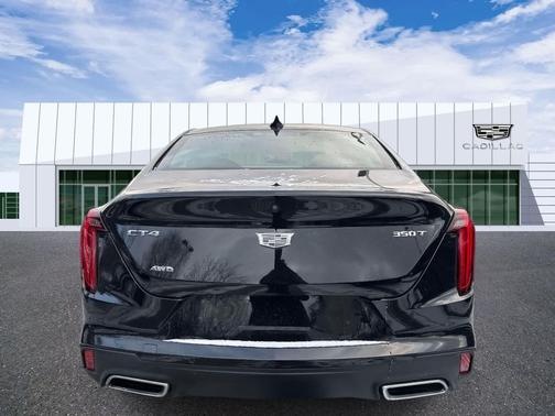 2023 Cadillac CT4 Luxury