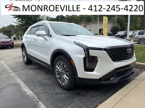 2025 Cadillac XT4 Premium Luxury