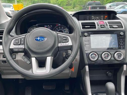 Dark Gray Metallic 2017 Subaru Forester 2.5i Premium