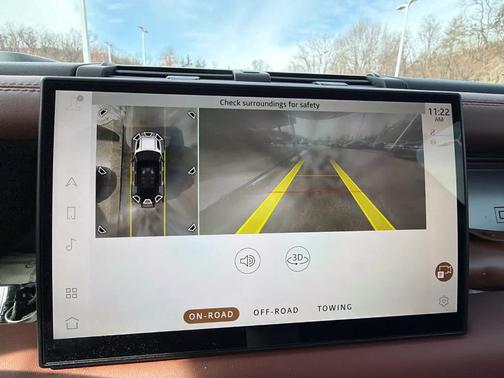 2025 Land Rover Defender OCTA