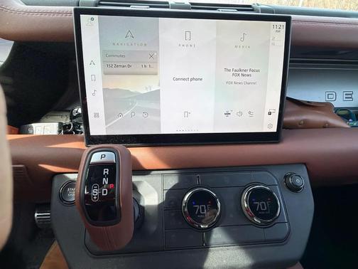 2025 Land Rover Defender OCTA