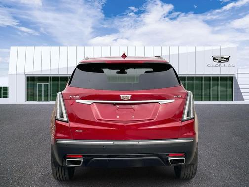 2020 Cadillac XT5 Sport