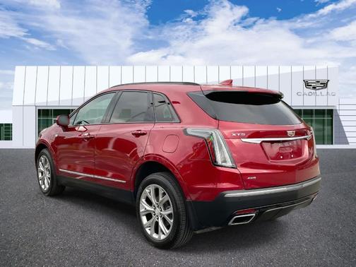 2020 Cadillac XT5 Sport
