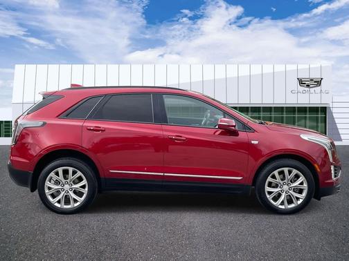 2020 Cadillac XT5 Sport
