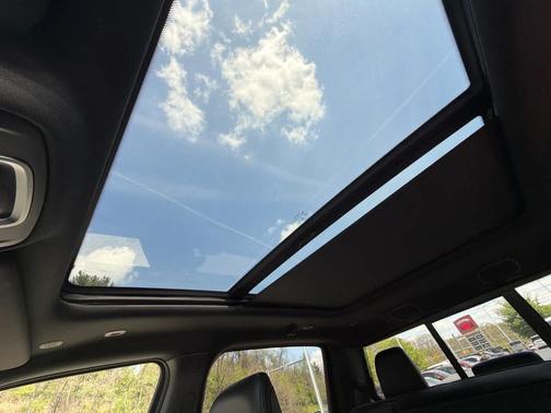 Granite Crystal Clearcoat Metallic 2022 RAM 1500 Laramie