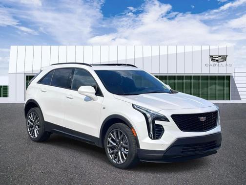 Crystal White Tri-Coat 2020 Cadillac XT4 Sport
