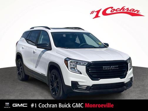 Summit White 2023 GMC Terrain SLE