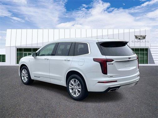 2023 Cadillac XT6 Luxury AWD