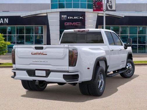 2026 GMC Sierra 3500 Denali