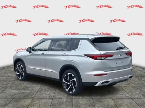 2024 Mitsubishi Outlander 